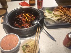 -钢管厂五区小郡肝串串香(蜀都万达店)