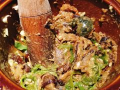 皮蛋青椒擂茄子-费大厨辣椒炒肉(万家丽一店)