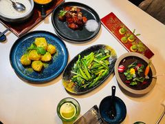 -荟廷·晶萃(陆家嘴尚悦湾店)
