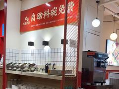 -鸡遇虾煲干锅火锅(小寨金莎店)