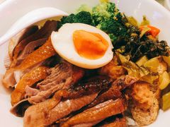 金奖卤鹅肉饭-陈鹏鹏潮汕菜(宝安机场T3航站楼店)