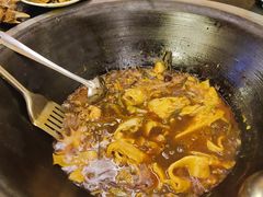 -人民公社铁锅炖·东北菜(卫国道店)