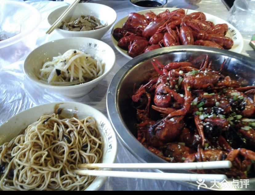 小李子油焖大虾向阳总店图片