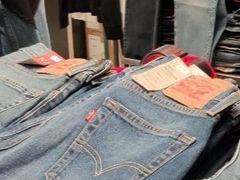 -东荟城名店仓