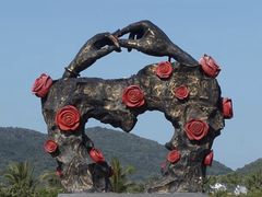 -亚龙湾国际玫瑰谷