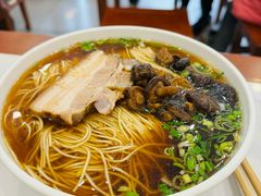 -老西白点心店