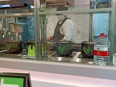 -老乡鸡(亳州路天庆大厦店)