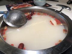 -马家斑.鲜鱼火锅(松湖万科店)