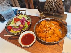-Mogul Eatery·大亨餐酒馆