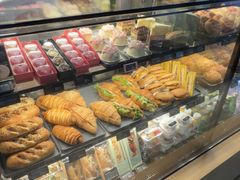 -星巴克(浦东机场T2到达店)