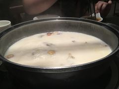 -煲宫猪肚鸡(昆山金鹰国际购物中心店)