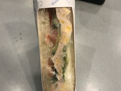 -luckin coffee瑞幸咖啡(绿地凤起店)