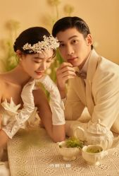-莫兰迪婚纱摄影