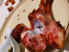 秘制烤牛小腿肉-鹿港小镇(金虹桥国际中心店)