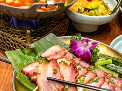 -老滇山寨•云南特色菜•地方菜•民族风情歌舞表演(金碧店)