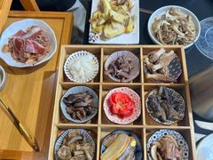 -野菌皇海景野生菌火锅(滨海大道店)