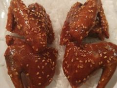 玻璃脆皮乳鸽-利苑酒家(金宝店)
