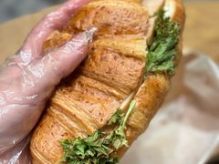 -星巴克(上海虹桥新天地二店)