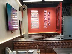 -许哥东北烧烤·铁丳烤串·宫后夹肉(繁花中心店)