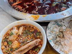 -老表牌·蛙蛙鸡冷锅鱼(成都东站店)