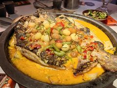 -鸣记脆皮烤鱼·海鲜烤鱼(三八广场店)