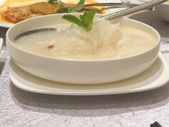 -湖影中餐厅·南京金茂威斯汀大酒店
