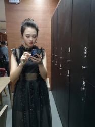 俏皮可爱-现代经典婚纱摄影