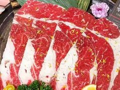 -牛YO寿喜烧·铁板烧和牛火锅自助(市府恒隆店)
