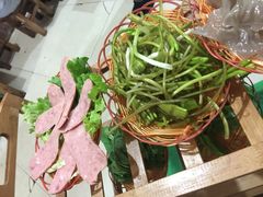 -阿婆情腊排骨火锅(金虹路店)