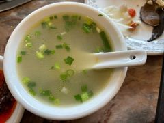 -鲁朗纳麦石锅鸡庄园
