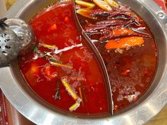 -黔哆哆地摊酸汤火锅(清湖店)