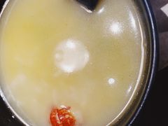 -沪小胖小龙虾(淮海中路旗舰店)
