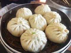排骨馅包子-张包铺(关东古巷店)