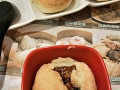 酥皮焗叉烧包-添好运点心专门店(深水埗店)