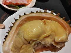 -雍容荟帝王蟹活龙虾展台自助(IFS黑金店)