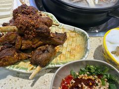 -九寨沟特色牦牛肉汤锅