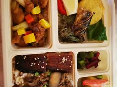 蒲烧鳗鱼与香味牛肉烧双拼便当-滩万日本料理Nadaman(国贸大酒店)