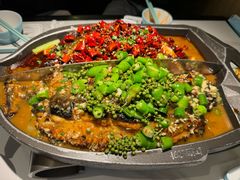 -江边城外烤全鱼(世茂广场店)