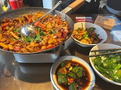 -富正毅三下锅·湘西韵味(天门山索道店)