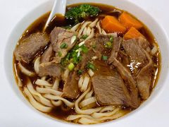 金牌红烧牛肉面-康师傅私房牛肉面(北京南站店)