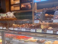 面包甜点陈列柜-德南面包房(尚都店)