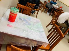 大堂-蓝精灵饺子店