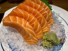 三文鱼刺身-初居食屋日式料理(万象城购物中心店)
