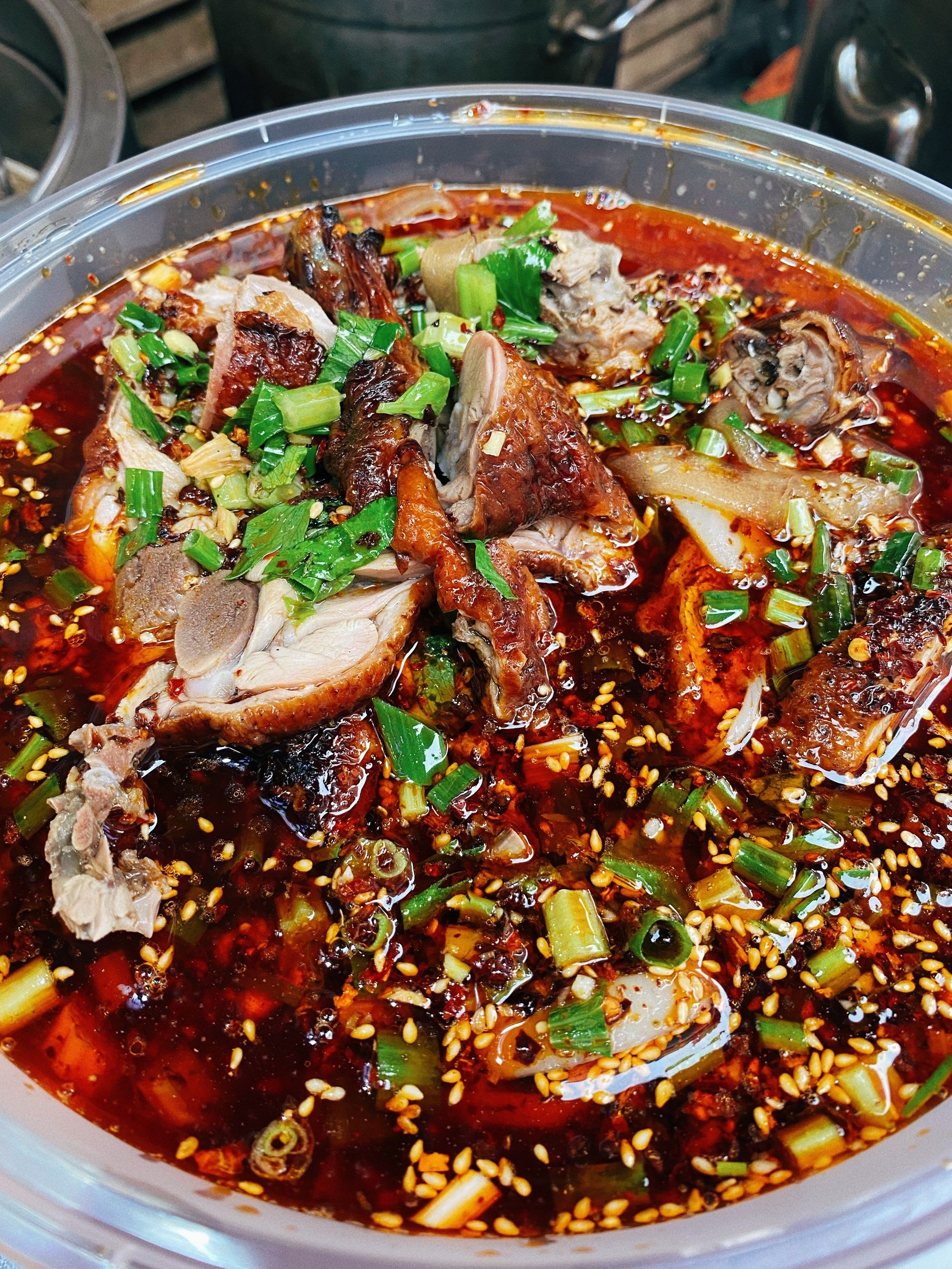 成都的冒烤鸭已经连吃几天吃了