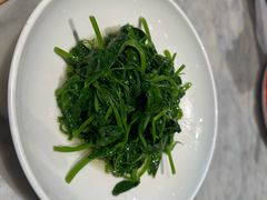 -渝信川菜 · 川味家常菜(财富购物中心店)