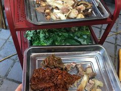 -金鼎雪山牦牛杂火锅(理县总店)