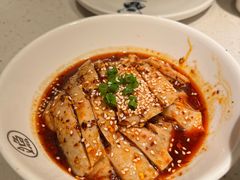 -江渔儿酸菜鱼·拔草餐厅(虎门君乐汇店)