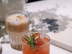 -洪小鹏生活美学馆(领SHOW天地店)