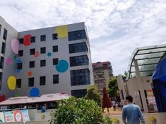 -陕西省小天鹅艺术团