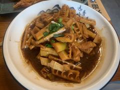 -李东农庄(中南百草园地标店)